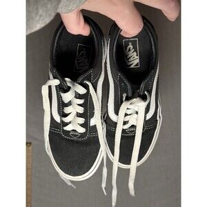 Vans Kids Size 1 Black And White Sneaker
